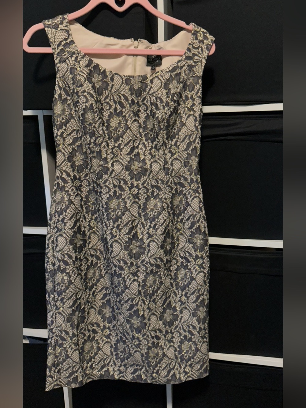 Adrianna Papell Dress Size 2P - Picture 3 of 9